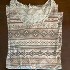 LulaRoe Perfect Tee